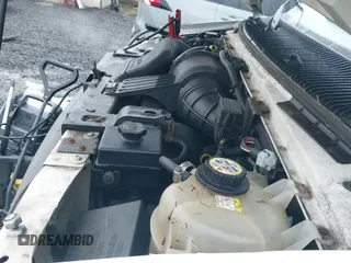 ✅ 2005 Ford Econoline Cargo • VIN: 1FTNE24L75HA61605 • Lot: 41344105. Wystawiony na IAAI z przebiegiem 156 726 mil. Bezpłatny archiwum sprzedaży aukcyjnych z USA i szczegółowy raport historii pojazdu na DreamBid. Zdjęcie 19.