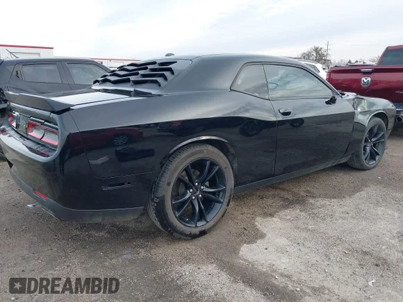 ✅ 2018 Dodge Challenger SXT Plus • VIN: 2C3CDZAG7JH212994 • Lot: 44191826. Listed on IAAI with 179,266 mi. Free auction sales archive from the USA and detailed vehicle history report at DreamBid. Image 4.