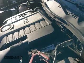 ✅ 2007 Volkswagen Passat 2.0T • VIN: WVWEK73CX7P030641 • Лот: 41271627. Опубликован ранее на IAAI с пробегом 146 421 миль. Бесплатный доступ к архиву аукционных продаж из США и подробный отчёт об истории автомобиля на DreamBid. Изображение 19.