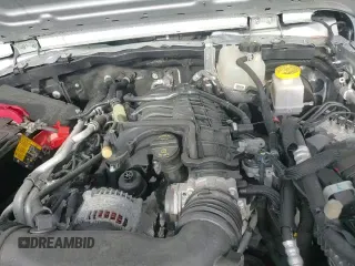 ✅ 2023 Jeep Gladiator Sport S • VIN: 1C6HJTAG8PL568994 • Лот: 71604885. Опубликован ранее на Copart с пробегом 20 831 миль. Бесплатный доступ к архиву аукционных продаж из США и подробный отчёт об истории автомобиля на DreamBid. Изображение 15.