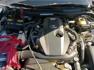 ✅ 2018 Lexus IS 300 • VIN: JTHBA1D2XJ5076111 • Lot: 86474215. Wystawiony na Copart z przebiegiem 57 764 mil. Bezpłatny archiwum sprzedaży aukcyjnych z USA i szczegółowy raport historii pojazdu na DreamBid. Zdjęcie 14.