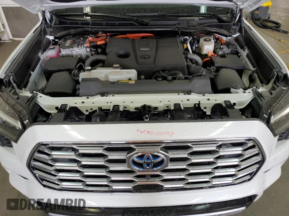 ✅ 2024 Toyota Sequoia SR5 • VIN: 7SVAAABA5RX026603 • Lot: 76346654. Wystawiony na Copart z przebiegiem 14 644 mil. Bezpłatny archiwum sprzedaży aukcyjnych z USA i szczegółowy raport historii pojazdu na DreamBid. Zdjęcie 12.