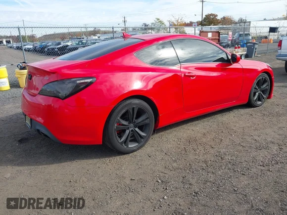 ✅ 2011 Hyundai Genesis Coupe • VIN: KMHHT6KD0BU054466 • Lot: 43624965. Wystawiony na IAAI z przebiegiem 114 816 mil. Bezpłatny archiwum sprzedaży aukcyjnych z USA i szczegółowy raport historii pojazdu na DreamBid. Zdjęcie 4.