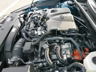 ✅ 2025 Toyota Camry SE • VIN: 4T1DAACK7SU168212 • Lot: 43653748. Wystawiony na IAAI z przebiegiem 7 672 mil. Bezpłatny archiwum sprzedaży aukcyjnych z USA i szczegółowy raport historii pojazdu na DreamBid. Zdjęcie 19.