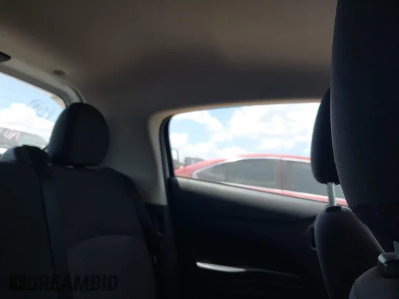 ✅ 2020 Mitsubishi Mirage ES • VIN: ML32A3HJ1LH003213 • Лот: 42750662. Опубліковано раніше на IAAI з пробігом 45 324 миль. Безкоштовний доступ до архіву аукціонних продажів зі США та докладний звіт про історію автомобіля на DreamBid. Зображення 8.