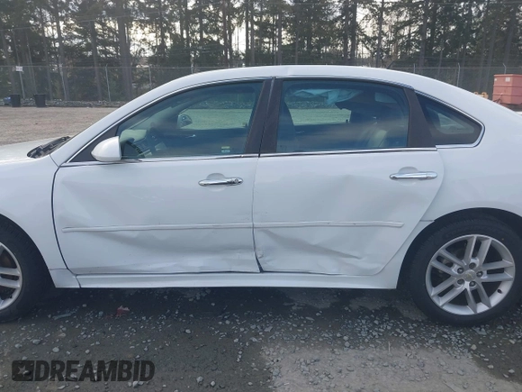 ✅ 2016 Chevrolet Impala LTZ • VIN: 2G1WC5E3XG1176059 • Lot: 44754530. Wystawiony na IAAI z przebiegiem 214 838 mil. Bezpłatny archiwum sprzedaży aukcyjnych z USA i szczegółowy raport historii pojazdu na DreamBid. Zdjęcie 6.