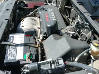 ✅ 2007 Toyota RAV4 • VIN: JTMBD33V476028333 • Lot: 42077650. Wystawiony na IAAI z przebiegiem 100 244 mil. Bezpłatny archiwum sprzedaży aukcyjnych z USA i szczegółowy raport historii pojazdu na DreamBid. Zdjęcie 12.