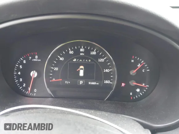 ✅ 2018 Kia Sorento SX Limited • VIN: 5XYPKDA52JG364796 • Lot: 42890895. Wystawiony na IAAI z przebiegiem 91 669 mil. Bezpłatny archiwum sprzedaży aukcyjnych z USA i szczegółowy raport historii pojazdu na DreamBid. Zdjęcie 7.