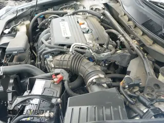 ✅ 2008 Honda Accord EX-L • VIN: JHMCP26818C012636 • Lot: 42171692. Wystawiony na IAAI z przebiegiem 183 907 mil. Bezpłatny archiwum sprzedaży aukcyjnych z USA i szczegółowy raport historii pojazdu na DreamBid. Zdjęcie 20.