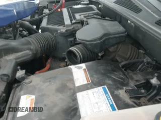 ✅ 2009 Toyota Highlander Limited • VIN: JTEEW44A992032960 • Lot: 43727126. Wystawiony na IAAI z przebiegiem 201 417 mil. Bezpłatny archiwum sprzedaży aukcyjnych z USA i szczegółowy raport historii pojazdu na DreamBid. Zdjęcie 20.