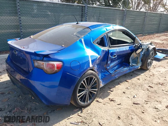 ✅ 2014 Subaru BRZ Limited • VIN: JF1ZCAC11E8602767 • Lot: 41520227. Wystawiony na IAAI z przebiegiem 117 311 mil. Bezpłatny archiwum sprzedaży aukcyjnych z USA i szczegółowy raport historii pojazdu na DreamBid. Zdjęcie 4.