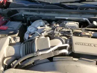 ✅ 2022 GMC Sierra 2500HD AT4 • VIN: 1GT49PEY8NF259337 • Lot: 89462305. Wystawiony na Copart z przebiegiem 83 182 mil. Bezpłatny archiwum sprzedaży aukcyjnych z USA i szczegółowy raport historii pojazdu na DreamBid. Zdjęcie 13.