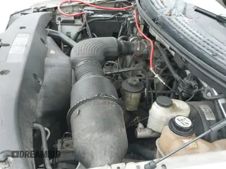 ✅ 2006 Ford F-150 STX • VIN: 1FTRX12W46KD63148 • Lot: 43313134. Listed on IAAI with 221,461 mi. Free auction sales archive from the USA and detailed vehicle history report at DreamBid. Image 12.