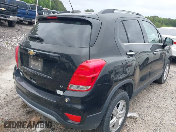 ✅ 2019 Chevrolet Trax LT • VIN: KL7CJPSB3KB942033 • Lot: 45167370. Wystawiony na IAAI z przebiegiem 10 mil. Bezpłatny archiwum sprzedaży aukcyjnych z USA i szczegółowy raport historii pojazdu na DreamBid. Zdjęcie 4.