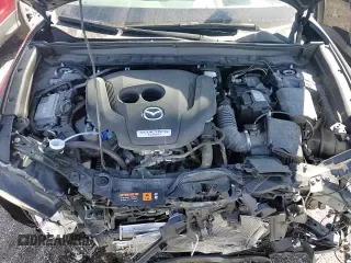 ✅ 2024 Mazda CX-30 Premium Plus • VIN: 3MVDMBEY1RM622096 • Лот: 84197045. Опубликован ранее на Copart с пробегом 17 958 миль. Бесплатный доступ к архиву аукционных продаж из США и подробный отчёт об истории автомобиля на DreamBid. Изображение 16.