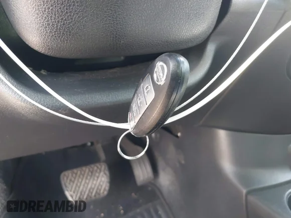 ✅ 2019 Nissan Versa S • VIN: 3N1CN7AP4KL830914 • Лот: 45248994. Опубліковано раніше на IAAI з пробігом 71 032 миль. Безкоштовний доступ до архіву аукціонних продажів зі США та докладний звіт про історію автомобіля на DreamBid. Зображення 11.