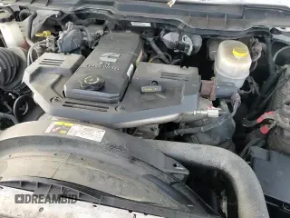 ✅ 2017 Ram 2500 SLT • VIN: 3C6UR5DL3HG652280 • Lot: 47184555. Wystawiony na Copart z przebiegiem 98 727 mil. Bezpłatny archiwum sprzedaży aukcyjnych z USA i szczegółowy raport historii pojazdu na DreamBid. Zdjęcie 14.