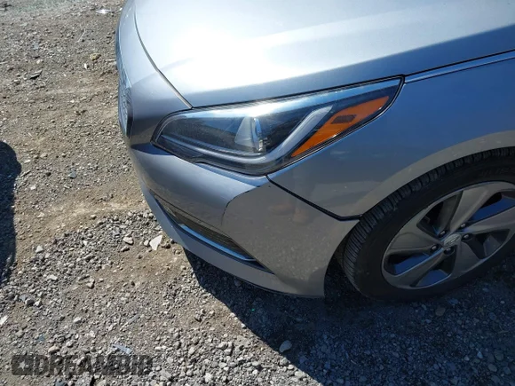 ✅ 2016 Hyundai Sonata Limited • VIN: KMHE34L10GA012982 • Lot: 44792418. Wystawiony na IAAI z przebiegiem 229 848 mil. Bezpłatny archiwum sprzedaży aukcyjnych z USA i szczegółowy raport historii pojazdu na DreamBid. Zdjęcie 6.