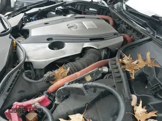 ✅ 2014 Infiniti Q50 Hybrid Premium • VIN: JN1AV7AR0EM702835 • Lot: 41201936. Listed on IAAI with 284,428 mi. Free auction sales archive from the USA and detailed vehicle history report at DreamBid. Image 19.