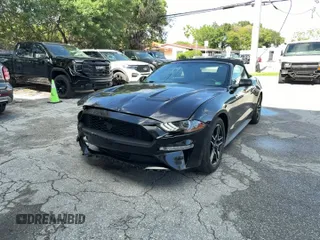 ✅ 2020 Ford Mustang EcoBoost Premium • VIN: 1FATP8UH3L5131878 • Лот: 96313915. Опубликован ранее на Copart с пробегом 92 847 миль. Бесплатный доступ к архиву аукционных продаж из США и подробный отчёт об истории автомобиля на DreamBid. Изображение 11.