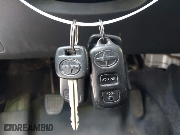 ✅ 2006 Scion xB • VIN: JTLKT334764114096 • Лот: 43494962. Опубліковано раніше на IAAI з пробігом 170 329 миль. Безкоштовний доступ до архіву аукціонних продажів зі США та докладний звіт про історію автомобіля на DreamBid. Зображення 11.
