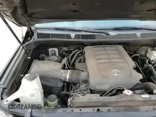 ✅ 2018 Toyota Tundra SR5 • VIN: 5TFEM5F19JX123716 • Lot: 56678025. Listed on Copart with 111,719 mi. Free auction sales archive from the USA and detailed vehicle history report at DreamBid. Image 14.