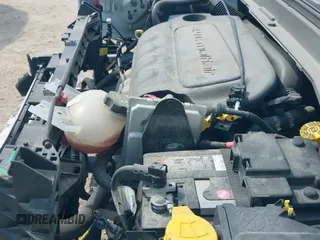 ✅ 2017 Jeep Renegade Latitude • VIN: ZACCJABB5HPG45926 • Lot: 42979862. Listed on IAAI with 45,864 mi. Free auction sales archive from the USA and detailed vehicle history report at DreamBid. Image 20.