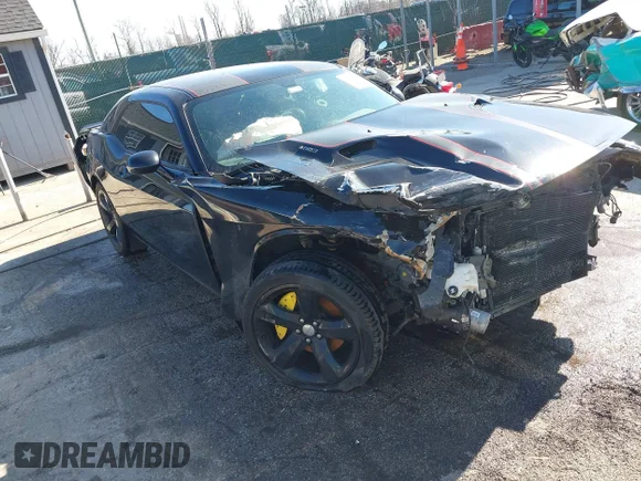 ✅ 2013 Dodge Challenger R/T • VIN: 2C3CDYBT8DH604893 • Lot: 41585963. Wystawiony na IAAI z przebiegiem 62 653 mil. Bezpłatny archiwum sprzedaży aukcyjnych z USA i szczegółowy raport historii pojazdu na DreamBid. Zdjęcie 1.