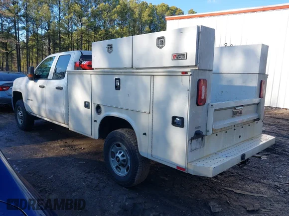 ✅ 2019 Chevrolet Silverado 2500HD Work Truck • VIN: 2GB2KREG7K1219823 • Lot: 41363048. Wystawiony na IAAI z przebiegiem 256 734 mil. Bezpłatny archiwum sprzedaży aukcyjnych z USA i szczegółowy raport historii pojazdu na DreamBid. Zdjęcie 3.
