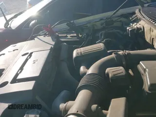 ✅ 2010 Ford Expedition Max SSV • VIN: 1FMJK1G55AEB67475 • Lot: 41704469. Wystawiony na IAAI z przebiegiem 267 942 mil. Bezpłatny archiwum sprzedaży aukcyjnych z USA i szczegółowy raport historii pojazdu na DreamBid. Zdjęcie 12.