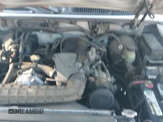 ✅ 1996 Ford Explorer XL • VIN: 1FMDU32X1TUC01318 • Lot: 42734405. Wystawiony na IAAI z przebiegiem 130 055 mil. Bezpłatny archiwum sprzedaży aukcyjnych z USA i szczegółowy raport historii pojazdu na DreamBid. Zdjęcie 19.