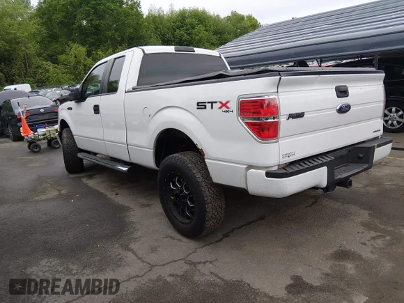 ✅ 2013 Ford F-150 STX • VIN: 1FTFX1EF2DKF07646 • Lot: 45143302. Wystawiony na IAAI z przebiegiem 160 612 mil. Bezpłatny archiwum sprzedaży aukcyjnych z USA i szczegółowy raport historii pojazdu na DreamBid. Zdjęcie 3.