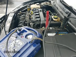 ✅ 2007 Mazda 3 S Touring • VIN: JM1BK323471677004 • Лот: 42926107. Опубликован ранее на IAAI с пробегом 249 227 миль. Бесплатный доступ к архиву аукционных продаж из США и подробный отчёт об истории автомобиля на DreamBid. Изображение 12.