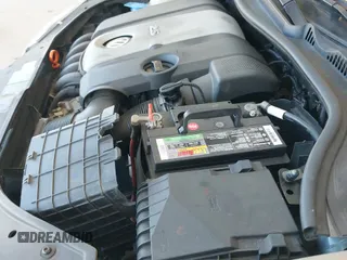 ✅ 2008 Volkswagen Rabbit S • VIN: WVWAA71K38W265997 • Lot: 42076651. Listed on IAAI with 182,584 mi. Free auction sales archive from the USA and detailed vehicle history report at DreamBid. Image 20.