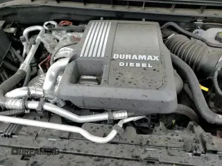 ✅ 2025 Chevrolet Silverado 1500 • VIN: 3GCUKHE81SG131512 • Лот: 53326985. Опубликован ранее на Copart с пробегом 2 852 миль. Бесплатный доступ к архиву аукционных продаж из США и подробный отчёт об истории автомобиля на DreamBid. Изображение 13.