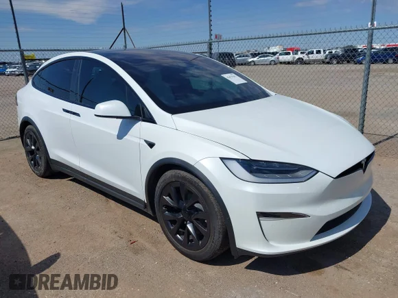 ✅ 2022 Tesla Model X • VIN: 7SAXCDE57NF340758 • Лот: 42479362. Опубликован ранее на IAAI с пробегом 3 398 миль. Бесплатный доступ к архиву аукционных продаж из США и подробный отчёт об истории автомобиля на DreamBid. Изображение 1.