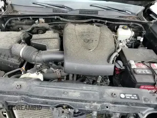 ✅ 2019 Toyota Tacoma SR • VIN: 5TFCZ5AN9KX169566 • Lot: 85550845. Listed on Copart with 113,884 mi. Free auction sales archive from the USA and detailed vehicle history report at DreamBid. Image 13.