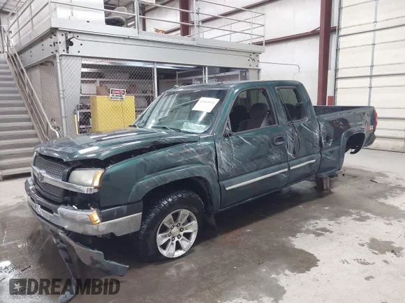 ✅ 2005 Chevrolet Silverado 1500 Z71 • VIN: 2GCEK19BX51309481 • Lot: 44064014. Wystawiony na IAAI z przebiegiem 178 983 mil. Bezpłatny archiwum sprzedaży aukcyjnych z USA i szczegółowy raport historii pojazdu na DreamBid. Zdjęcie 2.