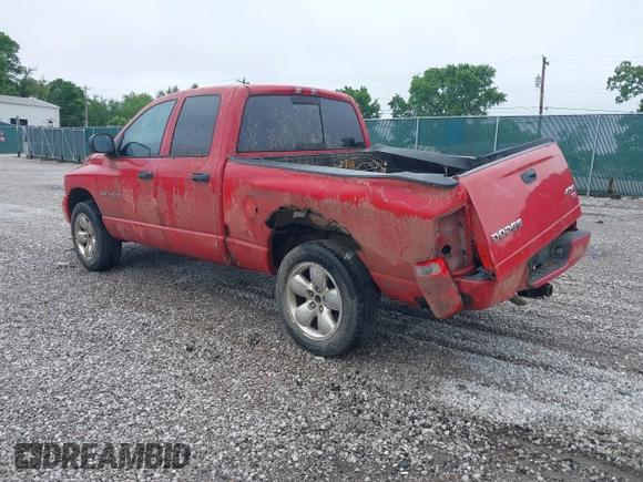✅ 2003 Dodge 1500 ST • VIN: 1D7HU18Z63S207328 • Lot: 42322280. Wystawiony na IAAI z przebiegiem 120 783 mil. Bezpłatny archiwum sprzedaży aukcyjnych z USA i szczegółowy raport historii pojazdu na DreamBid. Zdjęcie 3.