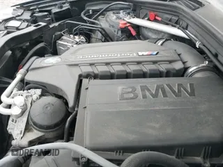 ✅ 2017 BMW X4 M40i • VIN: 5UXXW7C58H0U25635 • Лот: 42222381. Опубликован ранее на IAAI с пробегом 95 307 миль. Бесплатный доступ к архиву аукционных продаж из США и подробный отчёт об истории автомобиля на DreamBid. Изображение 19.