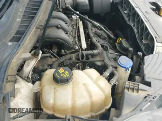 ✅ 2015 Ford Edge SE • VIN: 2FMTK4G83FBB36894 • Lot: 42512265. Wystawiony na IAAI z przebiegiem 199 975 mil. Bezpłatny archiwum sprzedaży aukcyjnych z USA i szczegółowy raport historii pojazdu na DreamBid. Zdjęcie 18.