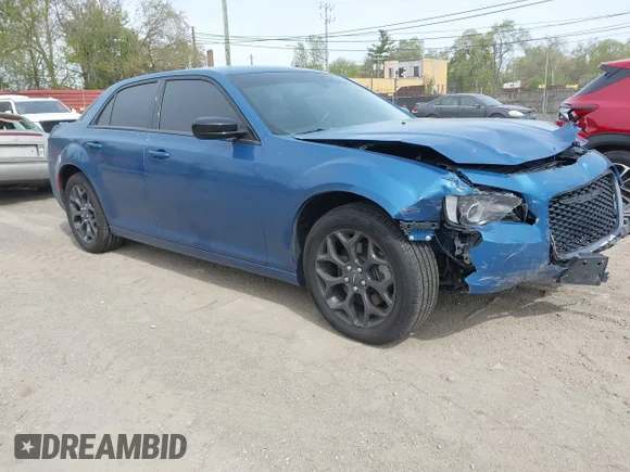 ✅ 2022 Chrysler 300 Touring • VIN: 2C3CCARG7NH159003 • Lot: 45086669. Listed on IAAI with 44,524 mi. Free auction sales archive from the USA and detailed vehicle history report at DreamBid. Image 1.