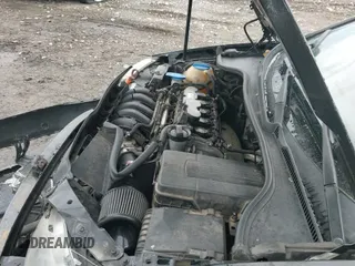 ✅ 2010 Volkswagen Golf • VIN: WVWAB7AJ7AW306139 • Lot: 41676658. Listed on IAAI with 195,749 mi. Free auction sales archive from the USA and detailed vehicle history report at DreamBid. Image 13.