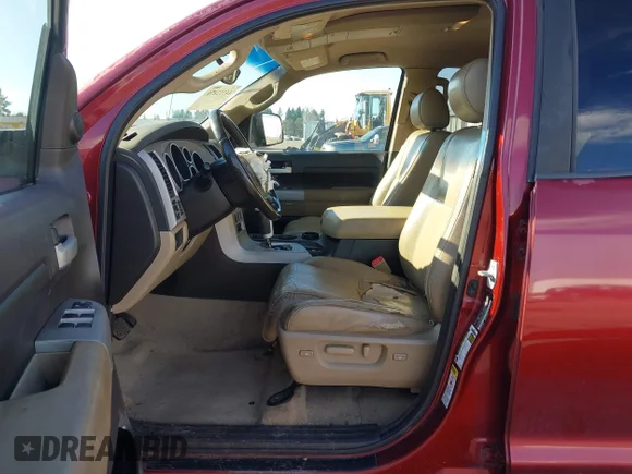 ✅ 2007 Toyota Tundra Limited • VIN: 5TFBV58147X014506 • Lot: 44332470. Wystawiony na IAAI z przebiegiem 175 886 mil. Bezpłatny archiwum sprzedaży aukcyjnych z USA i szczegółowy raport historii pojazdu na DreamBid. Zdjęcie 5.