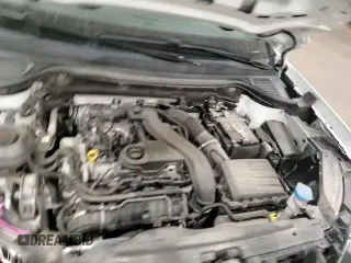 ✅ 2023 Volkswagen Taos SE • VIN: 3VVUX7B21PM370337 • Lot: 93189465. Wystawiony na Copart z przebiegiem 24 134 mil. Bezpłatny archiwum sprzedaży aukcyjnych z USA i szczegółowy raport historii pojazdu na DreamBid. Zdjęcie 16.