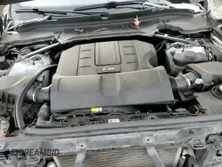 ✅ 2017 Land Rover Range Rover Sport SVR • VIN: SALWZ2FE8HA125941 • Лот: 84532294. Опубликован ранее на Copart с пробегом 78 632 миль. Бесплатный доступ к архиву аукционных продаж из США и подробный отчёт об истории автомобиля на DreamBid. Изображение 14.