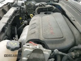 ✅ 2017 Jeep Renegade Limited • VIN: ZACCJADB5HPF75650 • Lot: 43510633. Listed on IAAI with 70,879 mi. Free auction sales archive from the USA and detailed vehicle history report at DreamBid. Image 19.