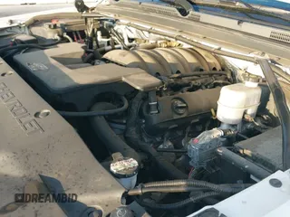 2018 Chevrolet Suburban LS z VIN 1GNSKGKC5JR173889, wystawiony jako IAAI lot #42152865 z przebiegiem 73 358 mil mil oraz . Historia ofert i sprzedaży dostępna na DreamBid. Obrazek 19.