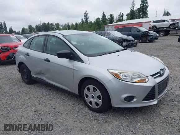 ✅ 2012 Ford Focus S • VIN: 1FAHP3E23CL279575 • Лот: 45377881. Опубликован ранее на IAAI с пробегом 97 398 миль. Бесплатный доступ к архиву аукционных продаж из США и подробный отчёт об истории автомобиля на DreamBid. Изображение 1.
