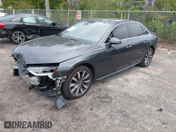 ✅ 2021 Audi A4 Premium • VIN: WAUABAF45MA068709 • Lot: 41643826. Wystawiony na IAAI z przebiegiem 33 238 mil. Bezpłatny archiwum sprzedaży aukcyjnych z USA i szczegółowy raport historii pojazdu na DreamBid. Zdjęcie 2.